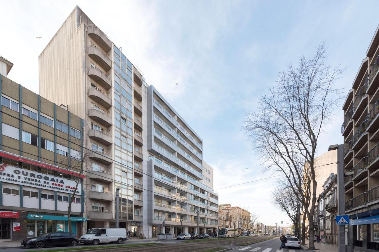 וילה נובה דה גאיה Lovelystay - 1Br Flat With Stunning Views Over Porto מראה חיצוני תמונה
