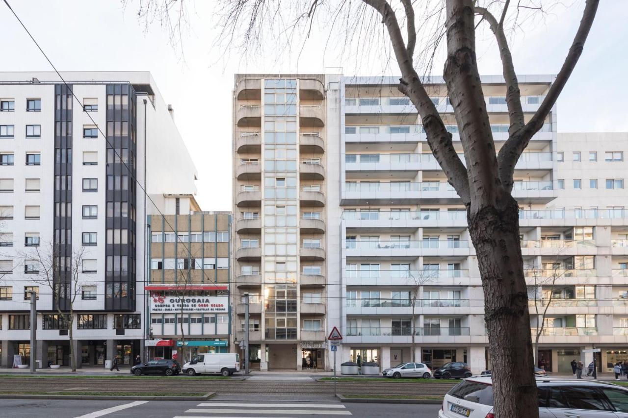 וילה נובה דה גאיה Lovelystay - 1Br Flat With Stunning Views Over Porto מראה חיצוני תמונה