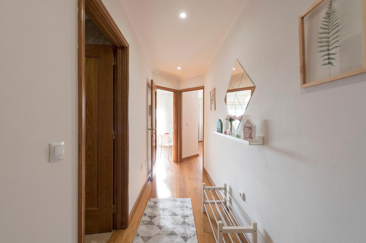 וילה נובה דה גאיה Lovelystay - 1Br Flat With Stunning Views Over Porto מראה חיצוני תמונה